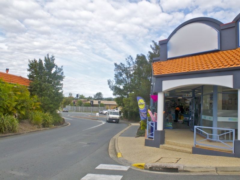 221 Christine Corner, Varsity Lakes QLD 4227