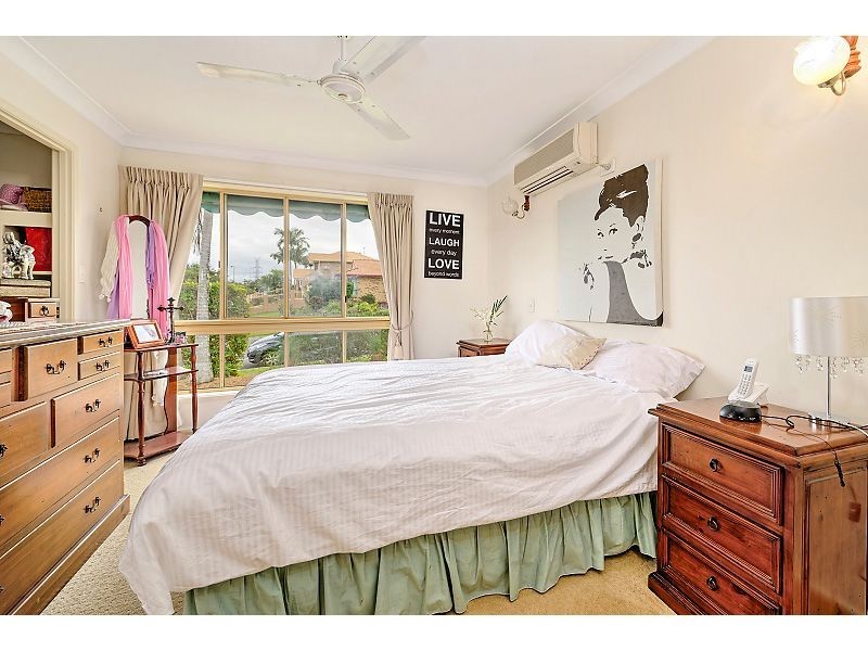 76 Thorngate Drive, Robina QLD 4226