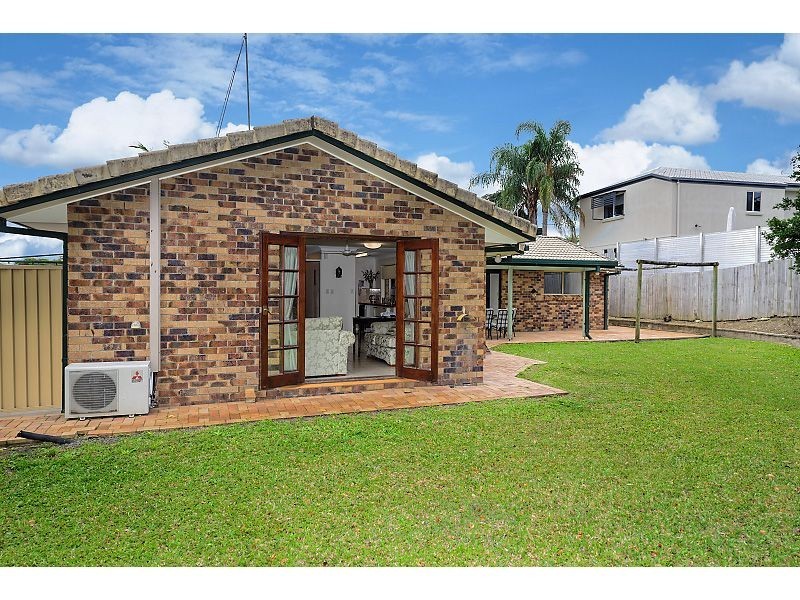 76 Thorngate Drive, Robina QLD 4226