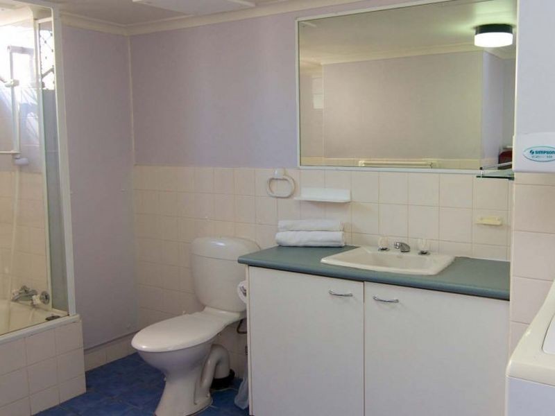 25/38 Enderley Avenue, Surfers Paradise QLD 4217