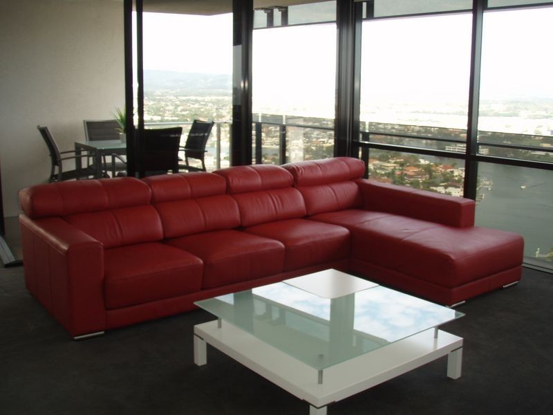 9 Ferny Avenue, Surfers Paradise QLD 4217