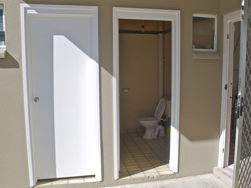 1/2247 Gold Coast hwy, Mermaid Beach QLD 4218