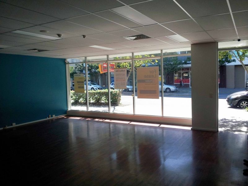 2/195 VARISTY PARADE, Varsity Lakes QLD 4227