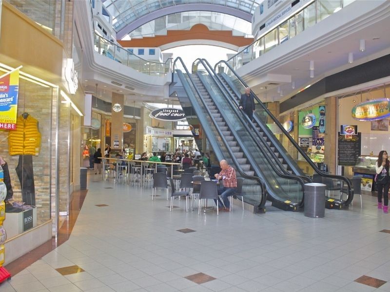 230 Albert Avenue, Broadbeach QLD 4218