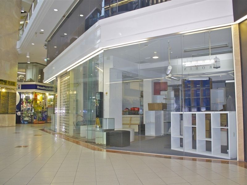 230 Albert Avenue, Broadbeach QLD 4218