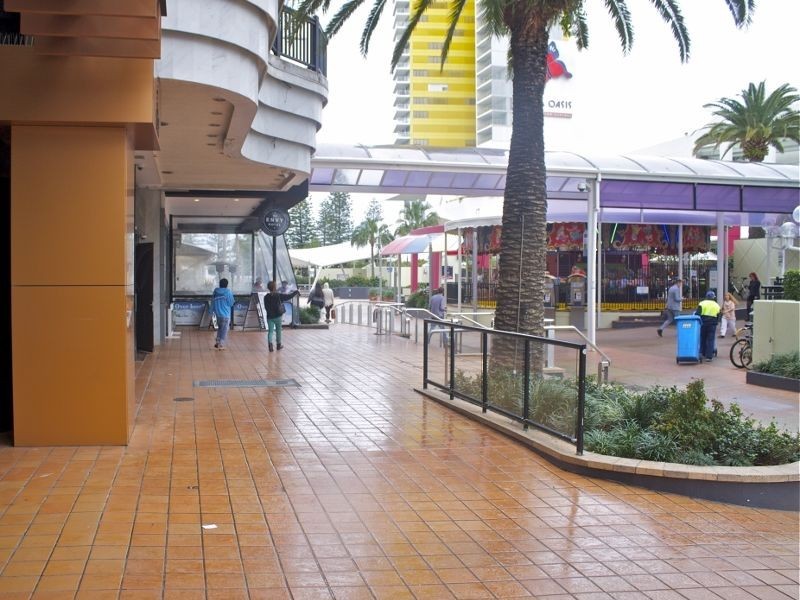 230 Albert Avenue, Broadbeach QLD 4218