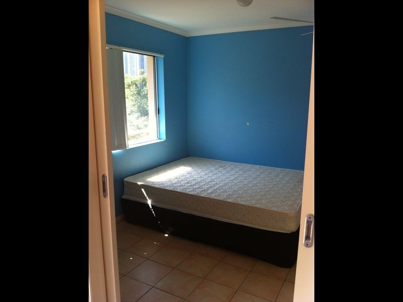 4 Adori Street, Chevron Island QLD 4217