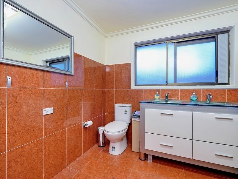 92 Ashmore Road, Bundall QLD 4217