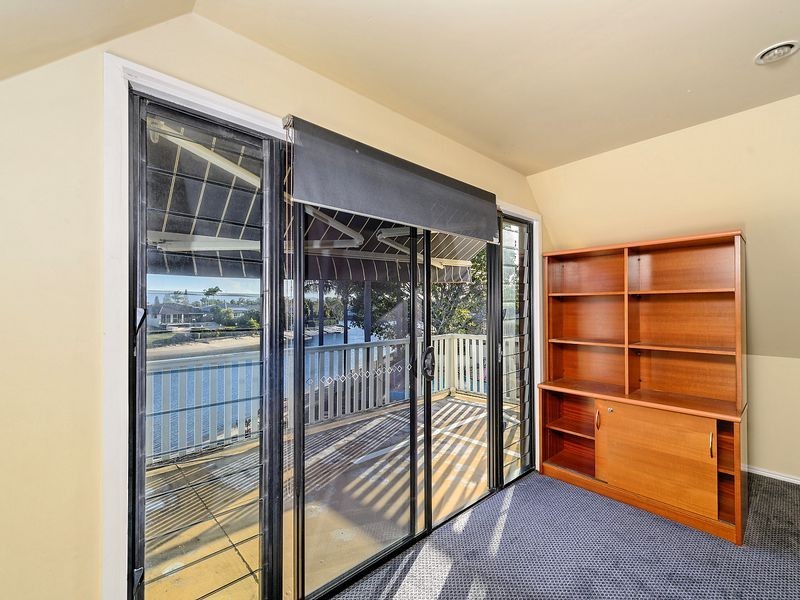 92 Ashmore Road, Bundall QLD 4217