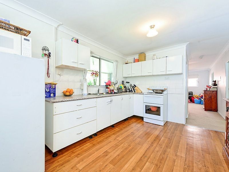 71 Melinda Street, Southport QLD 4215