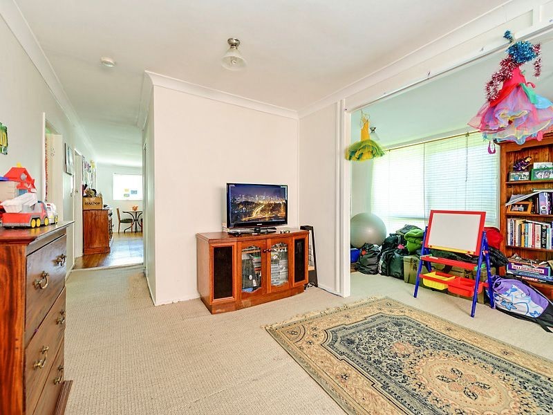 71 Melinda Street, Southport QLD 4215