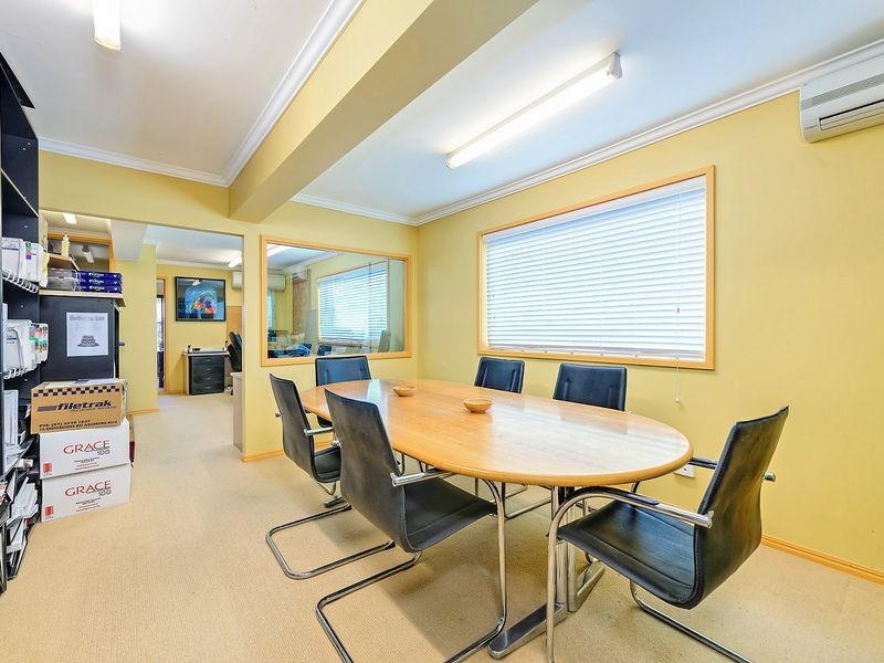 92 Ashmore Road, Bundall QLD 4217