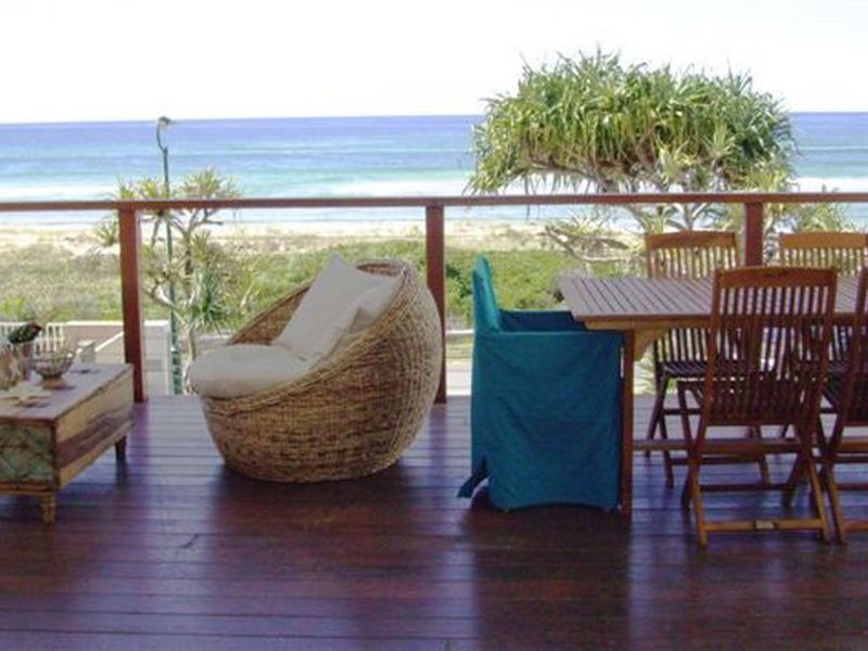 432 The Esplanade, Palm Beach QLD 4221