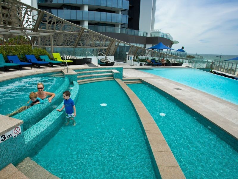 1605/4-14 The Esplanade, Surfers Paradise QLD 4217