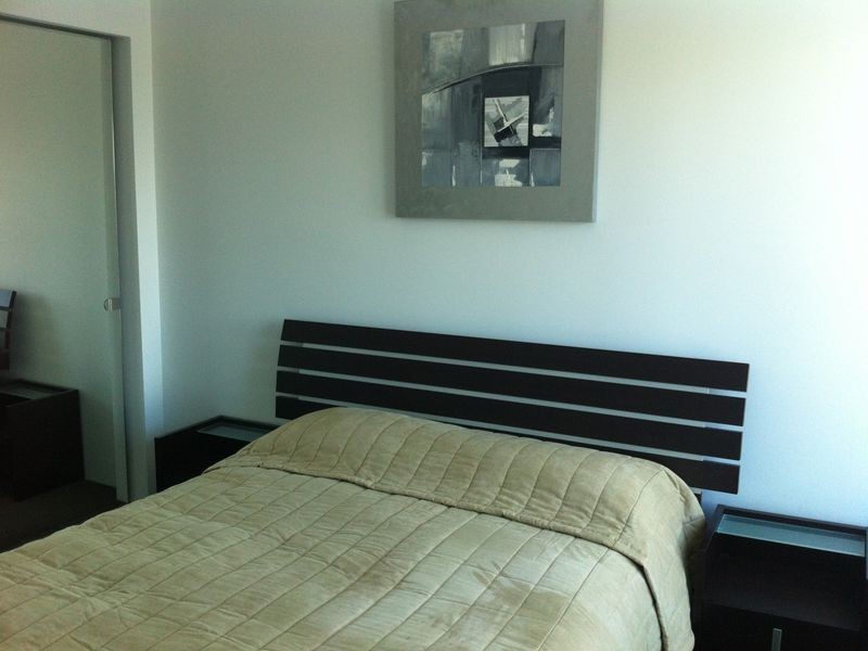 9 Hamilton Av, Surfers Paradise QLD 4217