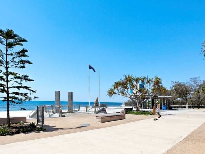 18 Hanlan Street, Surfers Paradise QLD 4217