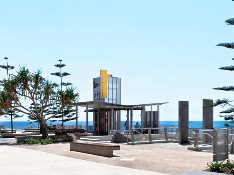 18 Hanlan Street, Surfers Paradise QLD 4217