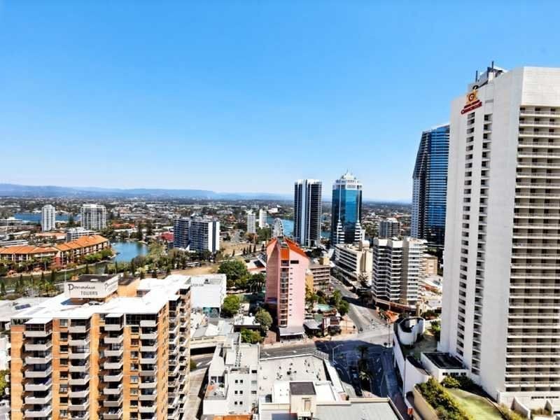 18 Hanlan Street, Surfers Paradise QLD 4217