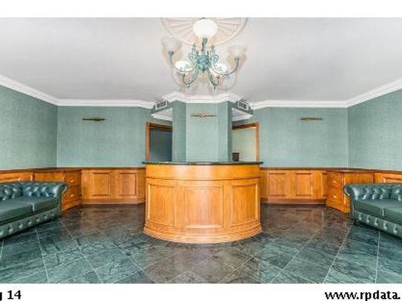 82 Ferny Avenue, Surfers Paradise QLD 4217