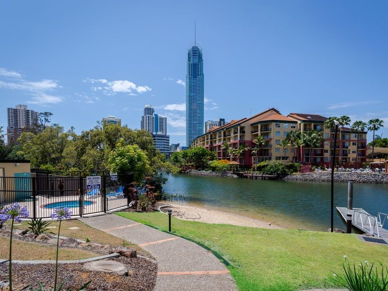 10/49 Peninsular Drive, Surfers Paradise QLD 4217