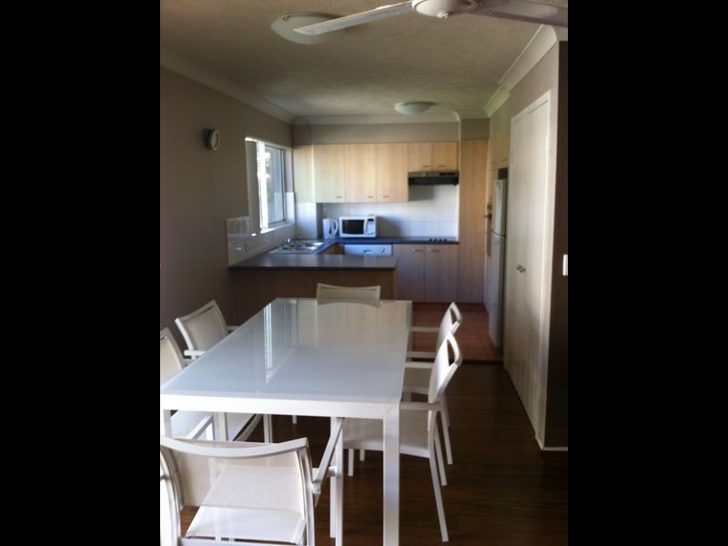 42 Beach Parade, Surfers Paradise QLD 4217