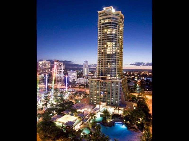 205/5-9 Palm Avenue, Surfers Paradise QLD 4217