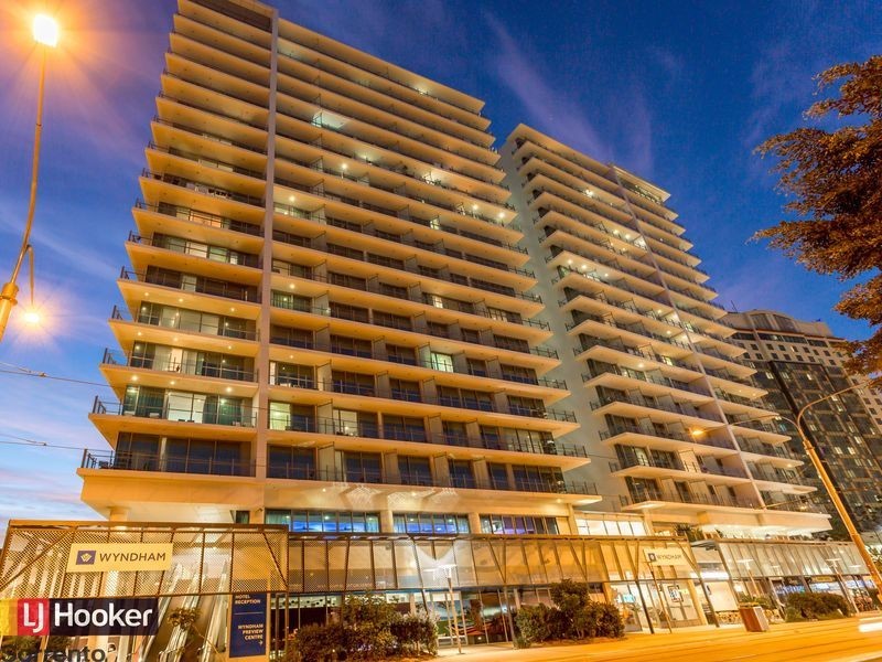 305/3018 Surfers Paradise Boulevard, Surfers Paradise QLD 4217