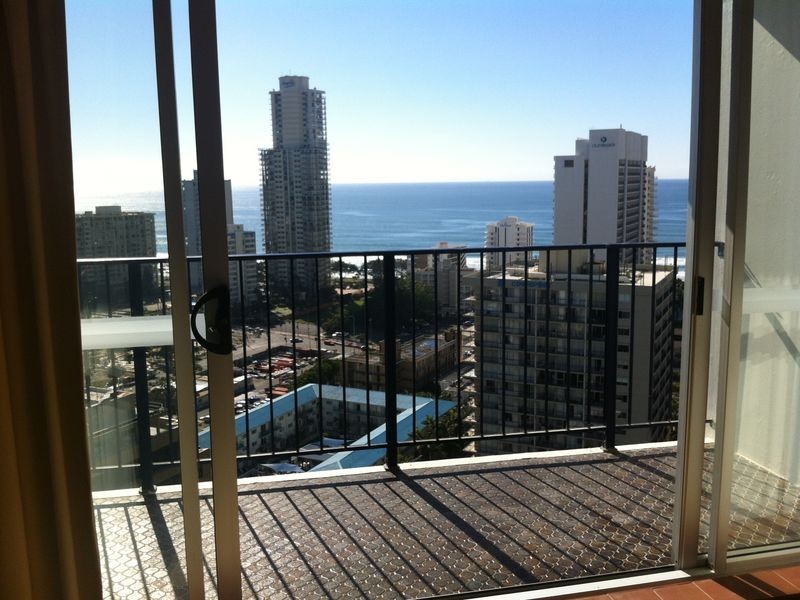 2 Riverview Pde, Surfers Paradise QLD 4217