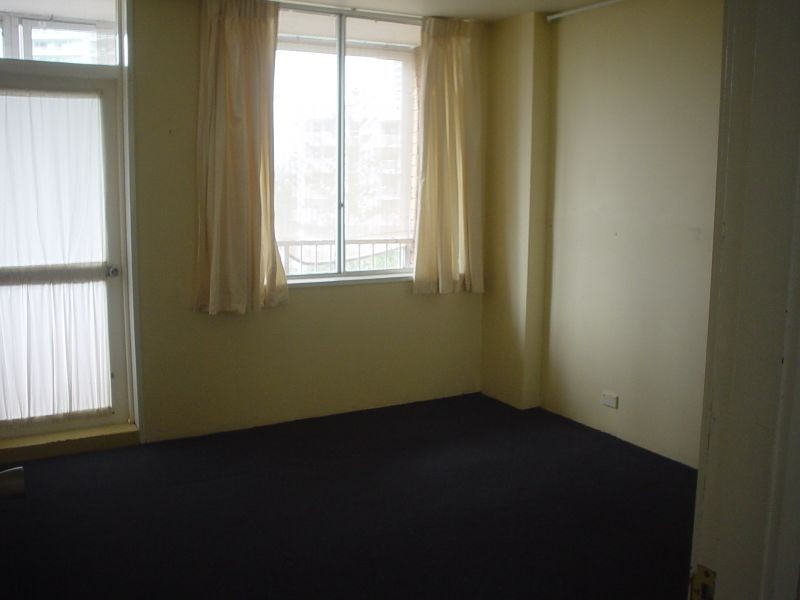 2-4 Elizabeth Avenue, Broadbeach QLD 4218