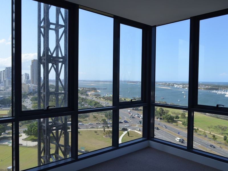 1504/2 Como Crescent, Southport QLD 4215