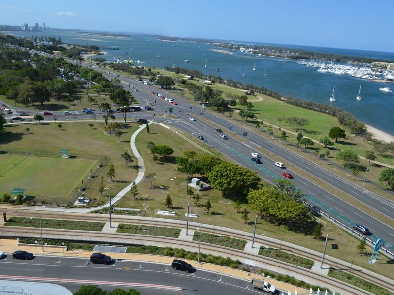 1504/2 Como Crescent, Southport QLD 4215