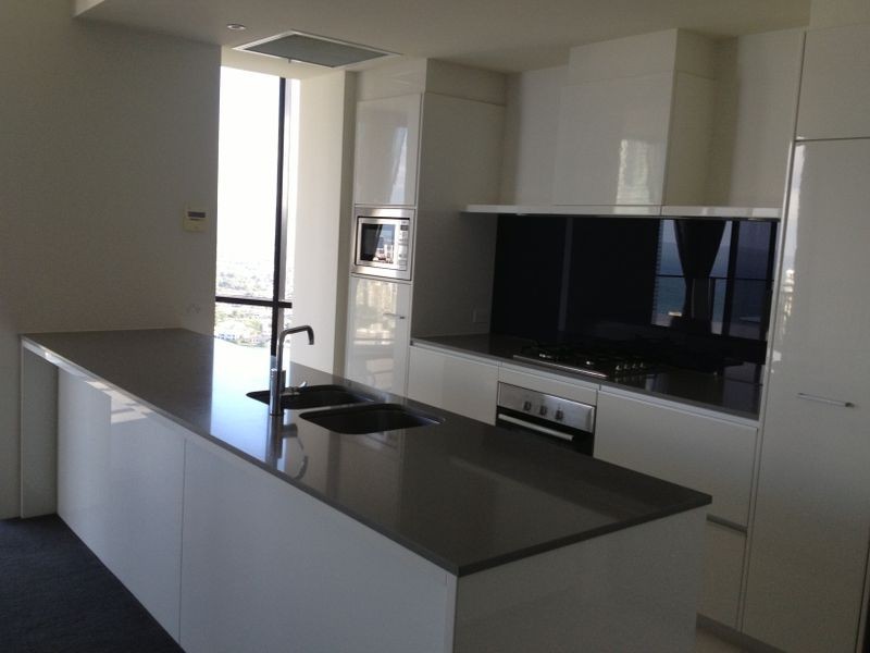 9 Ferny Avenue, Surfers Paradise QLD 4217