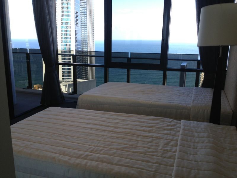 9 Ferny Avenue, Surfers Paradise QLD 4217