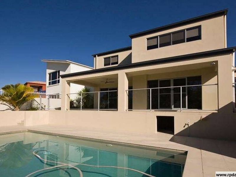 145 Palm Meadows Drive, Carrara QLD 4211