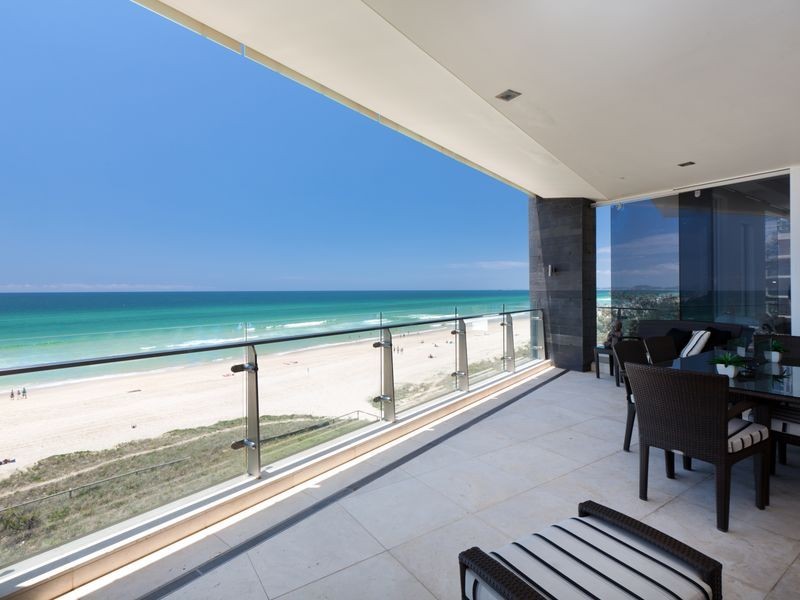 1 Enderley Avenue, Surfers Paradise QLD 4217