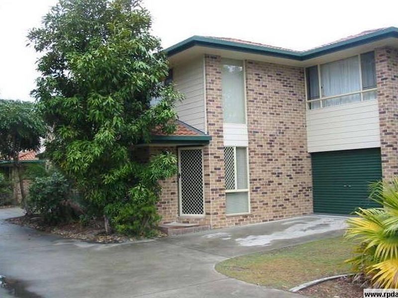 5 Ahern Street, Labrador QLD 4215