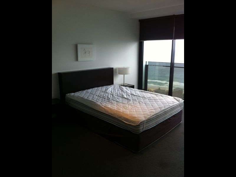 9 Ferny Avenue, Surfers Paradise QLD 4217