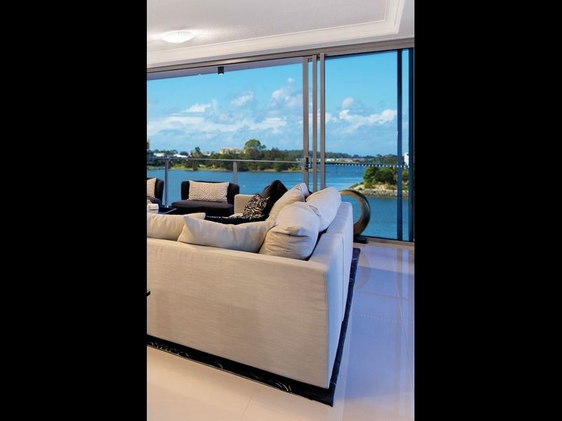 397 Christine Avenue, Varsity Lakes QLD 4227