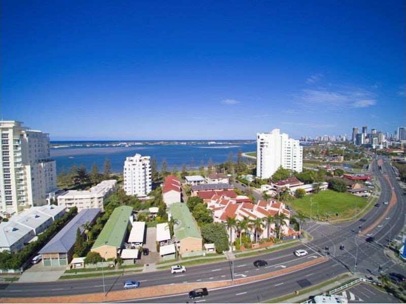 1 Inspire@Broadwater, Labrador QLD 4215