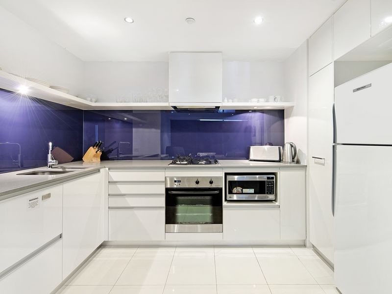 2082/9 Ferny Ave, Surfers Paradise QLD 4217