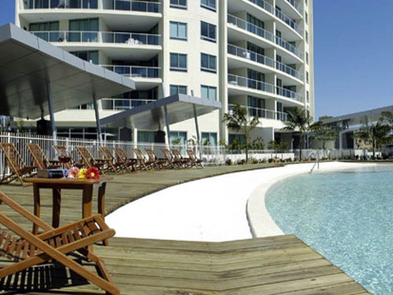 18 Fern Street, Surfers Paradise QLD 4217