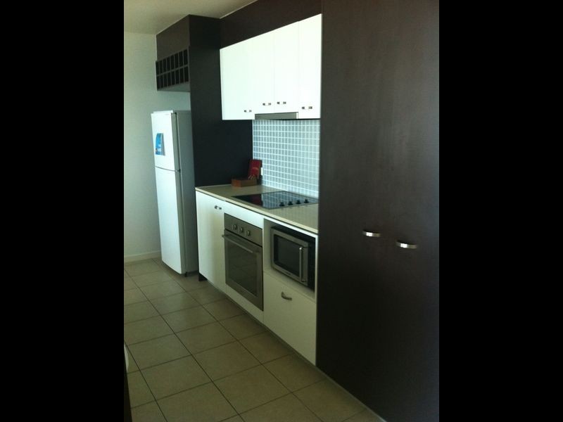 18 Fern Street, Surfers Paradise QLD 4217