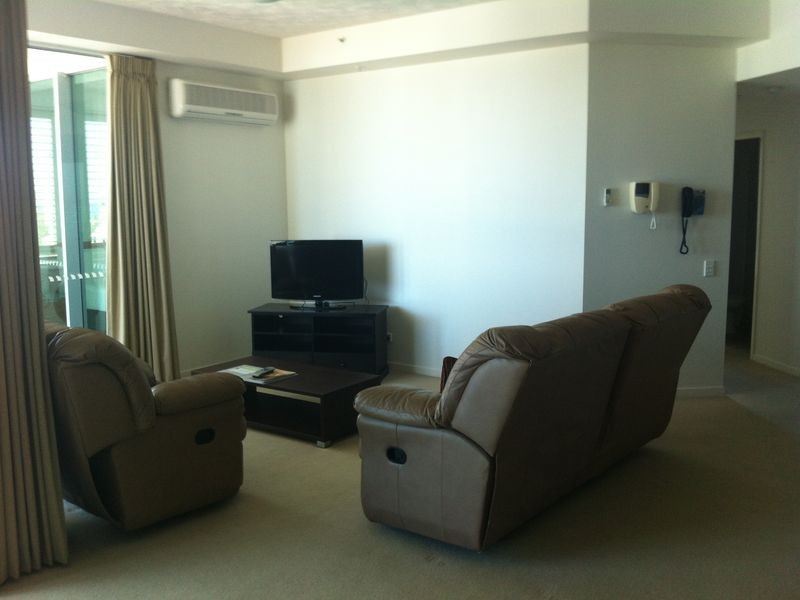 18 Fern Street, Surfers Paradise QLD 4217