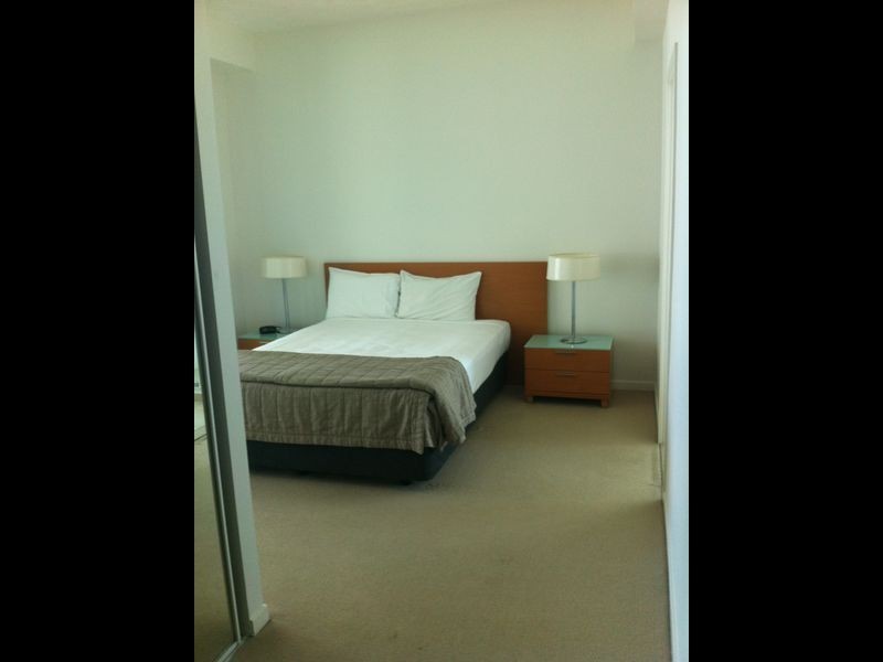 18 Fern Street, Surfers Paradise QLD 4217