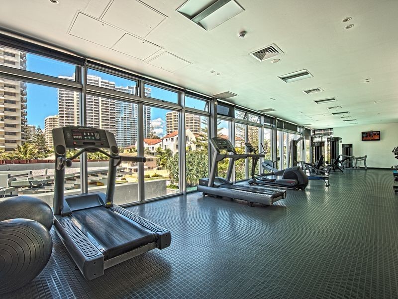 9 Hamilton Avenue, Surfers Paradise QLD 4217