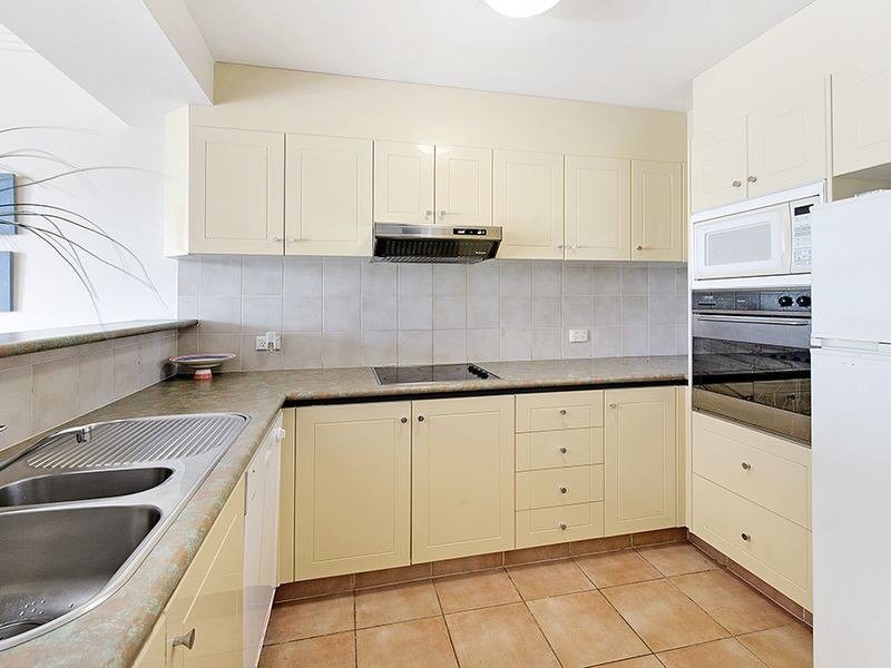 407- 5 Palm Ave, Surfers Paradise QLD 4217