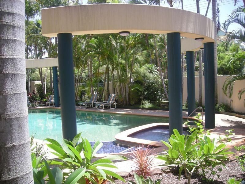 13/12 Monte Carlo Ave, Surfers Paradise QLD 4217