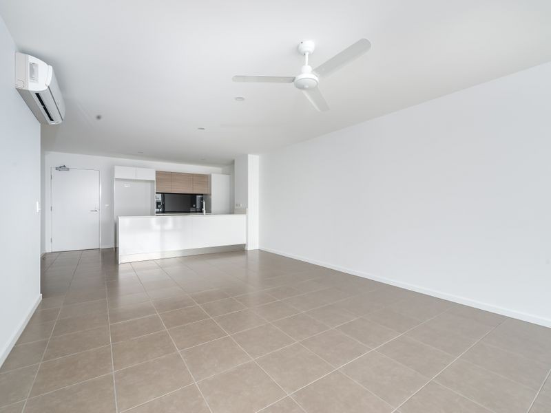 2410/1-7 Waterford Court, Bundall QLD 4217