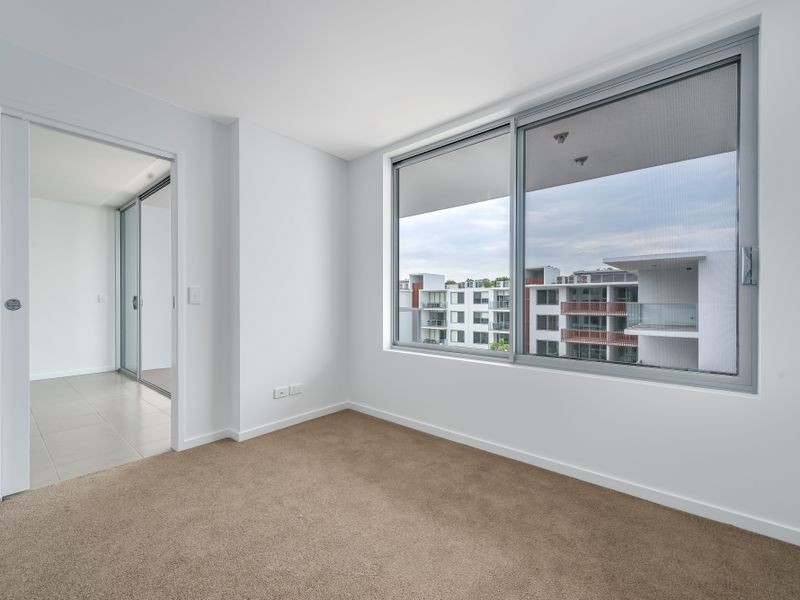 2410/1-7 Waterford Court, Bundall QLD 4217