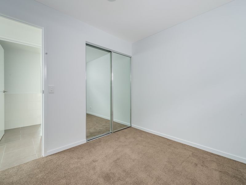 2410/1-7 Waterford Court, Bundall QLD 4217